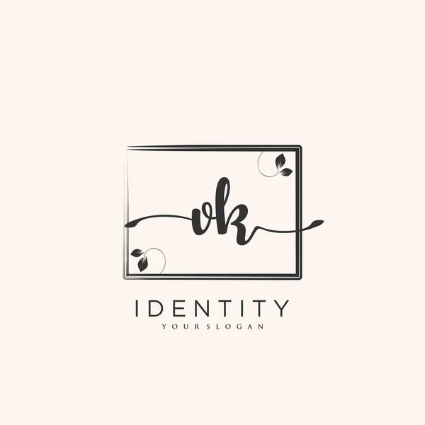 Handwriting Logo Vector Art Initial Signature Wedding Fashion Jewerly Boutique — Stockvektor