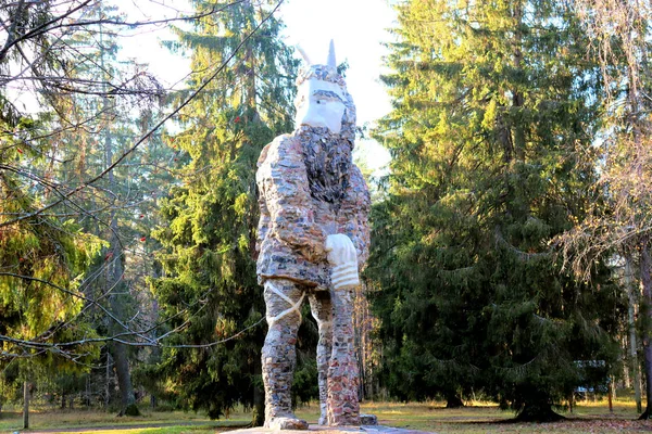 Schloss Park Ein Komplex Aus Steinarchitektur Statuen — Stockfoto