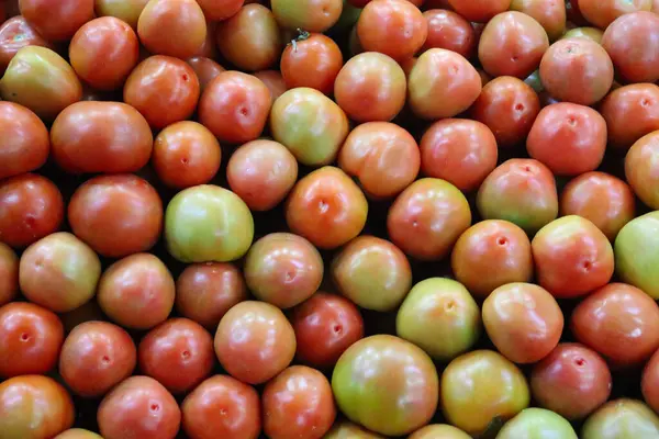 Rote Tomaten Auf Dem Gemüsemarkt — Stockfoto