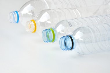 boş polikarbonat plastik şişe