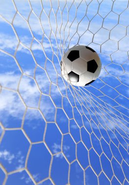 Futbol topu mavi gökyüzü üzerinde net