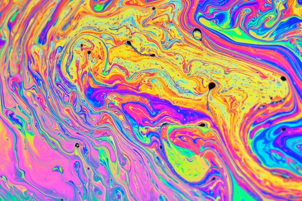 Colori arcobaleno creati da sapone, bolla, o olio rende possibile utilizzare bac — Foto Stock