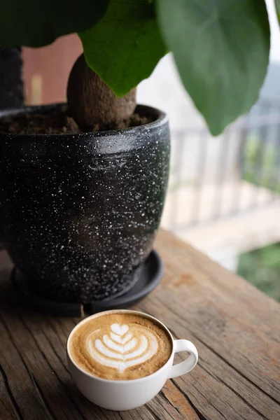 Hot Cappuccino Table — Stock Photo, Image