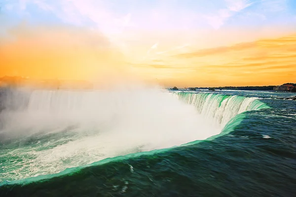 Chutes de Niagara vives — Photo