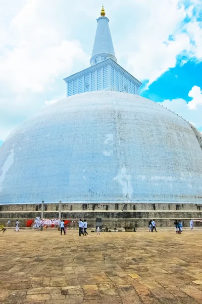 Templo de Ruwanwelisaya Chedi — Fotografia de Stock