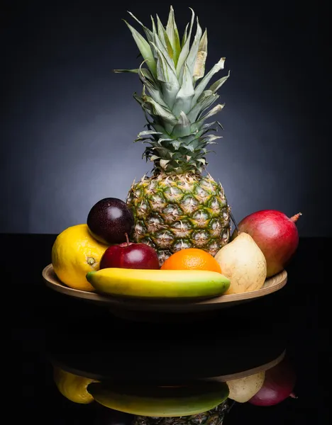 Exotic fruits — Stock Photo, Image