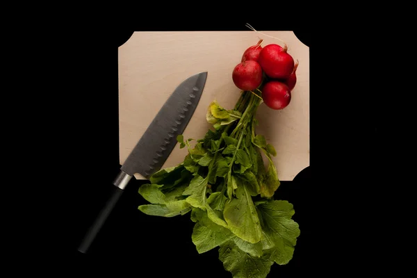 Radish with knife — Stock Photo, Image