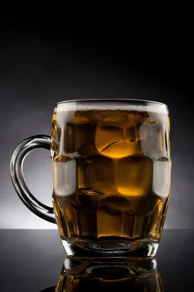 Bier — Stockfoto