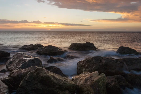 Havet klippor — Stockfoto