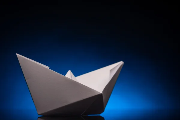 Origami paper ship — Stock Photo, Image