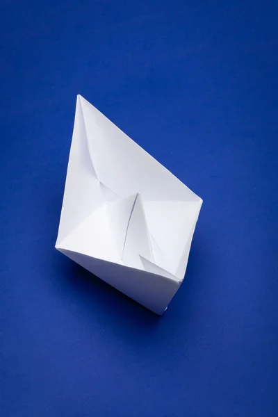 Origami navio de papel — Fotografia de Stock