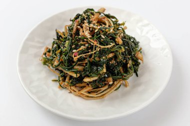 root vegetable. spring vegetable food. strong flavored food