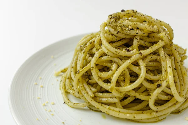 Italiensk Matkultur Spaghetti Smaksatt Med Basil Pesto Mat Med Basilika — Stockfoto