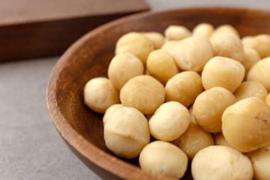 Bir çeşit kaçık. yumuşak ve lezzetli fındıklar. Yuvarlak şekilli fındıklar