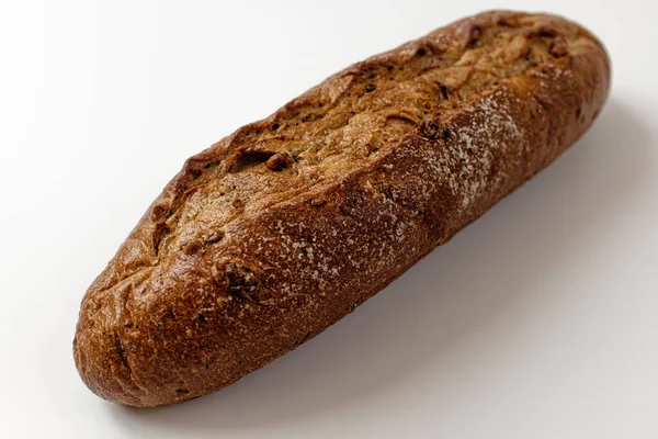 Volkoren Stokbrood Een Witte Achtergrond — Stockfoto