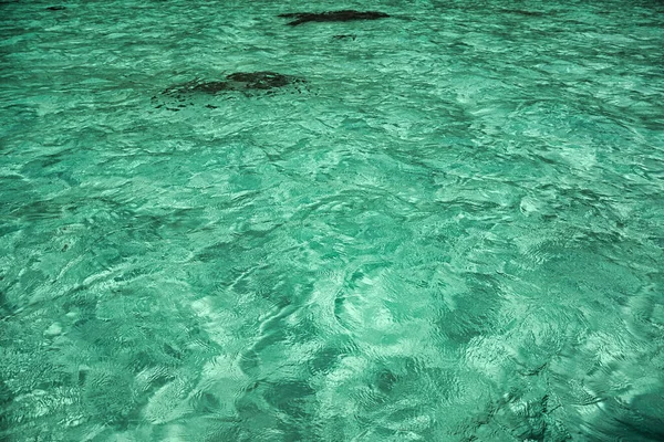 Água Cristalina Turquesa Nas Margens Ilha Mágica Koh Lipe — Fotografia de Stock