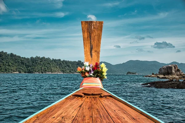 Koh Lipe Ταϊλάνδη 2021 Παραδοσιακό Σκάφος Μακριά Ουρά Γύρω Από — Φωτογραφία Αρχείου