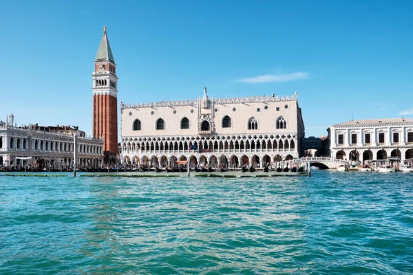 Dük Sarayı Campanile Piazza San Marco Venedik Talya Önünde Venedik — Stok fotoğraf