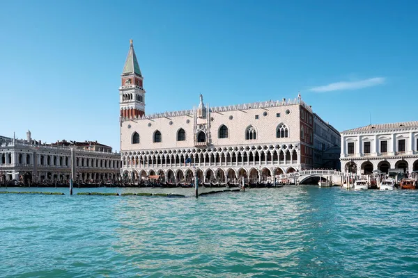Palácio Doge Campanile São Marcos Piazza San Marco Veneza Itália — Fotografia de Stock