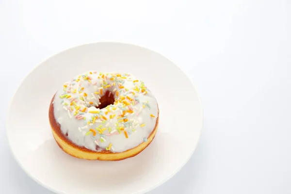 Frosted Doughnut Plate Isolated White Background — Stock Photo, Image