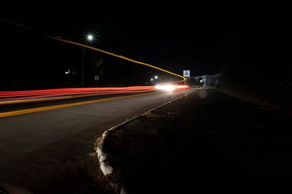 Luzes Vermelhas Carros Que Passam — Fotografia de Stock