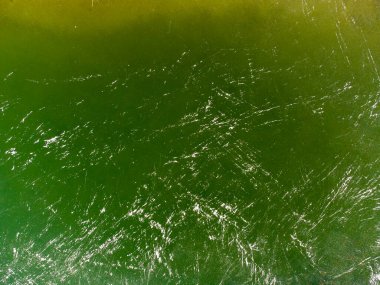 Beyaz çizgili yeşil doku. Buz gölünün dokusu.