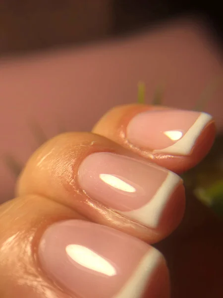 Fingers French Manicure Selective Focus — 스톡 사진