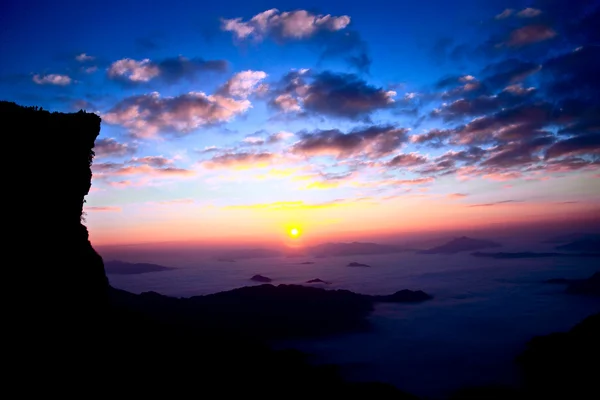 Phu cheefa park chiangrai Tayland güneş doğarken — Stok fotoğraf