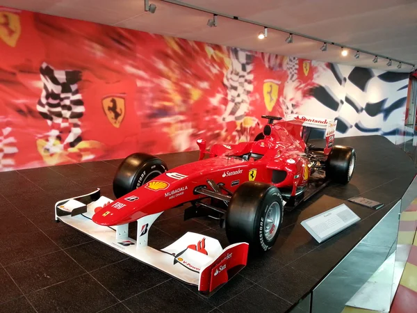 Ferrari-welt dubai — Stockfoto