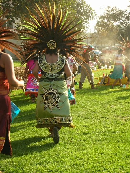 Day of the death dancing — Stock Photo, Image