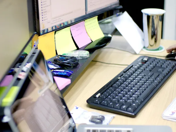 Çalışma evde bilgisayar