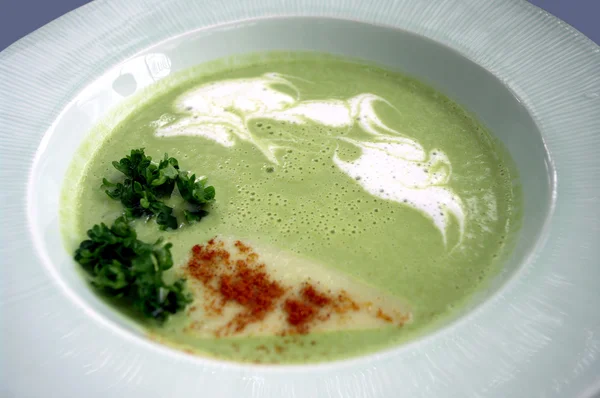 Green healthy soup — Stock Photo, Image