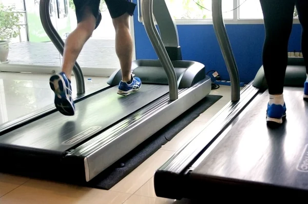 Running at the gym — Stock Photo, Image