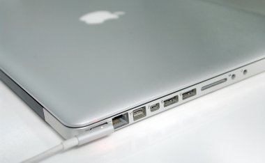 bilgisayar, macbook pro şarj