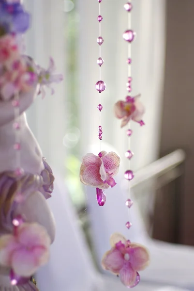 Flowers and beads curtain decorative for wedding — Stock Photo, Image