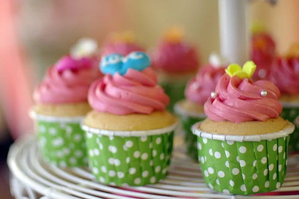 Cupcakes tier — Stock Photo, Image