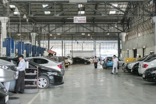 Tienda de automóviles coche —  Fotos de Stock