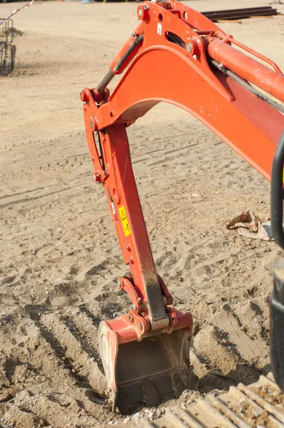 Construcción excavadora roja dozer cubo detalle —  Fotos de Stock