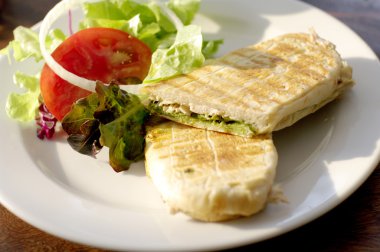 Panini salatası ile