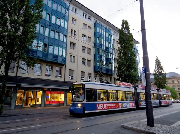 Tramvaj v Mnichově, Německo — Stock fotografie