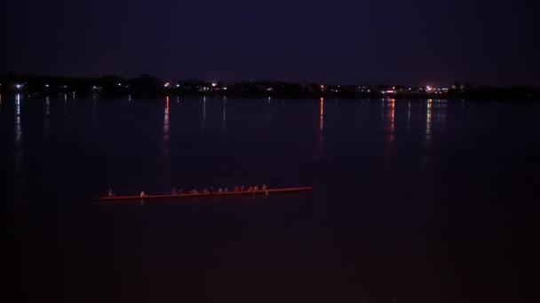 Lång Båt Racing Praxis Natten Mekong Floden Mellan Thai Och — Stockvideo