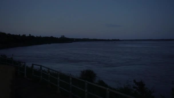 Frontière Naturelle Laos Thaïlandais Rivière Mékong Crépuscule Soir Horizon Nocturne — Video