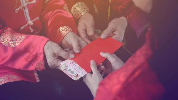 Asian Family Greeting Chinese New Year Giving Red Envelop Happiness — Stock Photo, Image