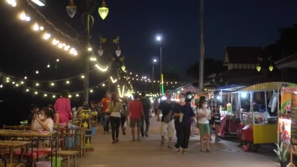 Mukdaharn Tailandia Nov 2021 Mercado Nocturno Local Pasar Rato Comer — Vídeos de Stock
