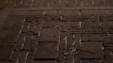  Gece vakti bahçe yolu için Laterite taş desenleri tasarlandı.