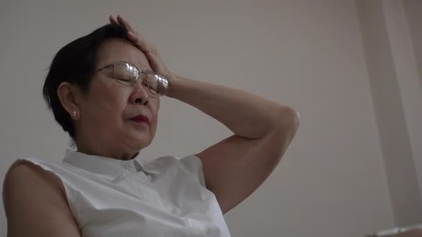 Asian Senior Woman Stress Scam Phone Call Worry Need Help — Stock video