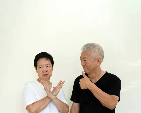 Asian Senior Couple Disagree Each Other Conflict Relations — Stok fotoğraf