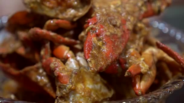 Singapore Famous Dish Chilli Crab Homemade Seafood Curry Sauce Southeast — Stock videók