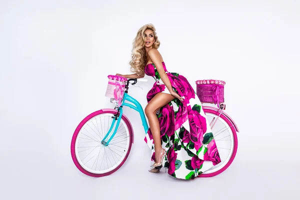 Spring Fashion Sexy Blonde Model Floral Dress Colorful Bike Decorated — Stock Photo, Image