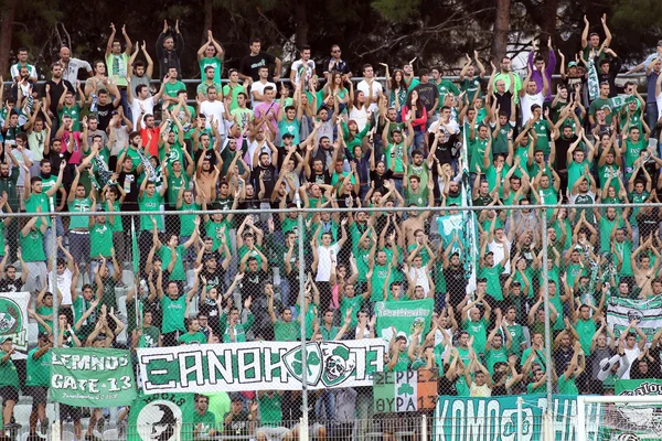 Пантракикос против футбольного матча Панатинаикос — стоковое фото